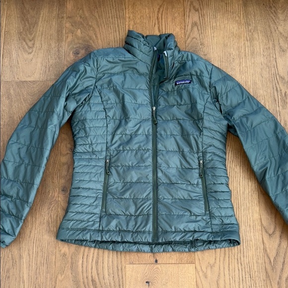 Patagonia Women's Down Sweater size S - Picture 1 of 8